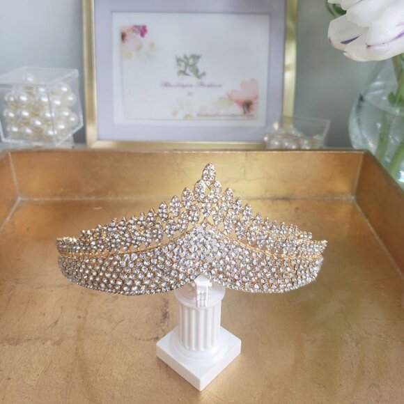 NEW Ambrosia Gold colored Tiara with silver clear rhinestones - Picture 4 of 9